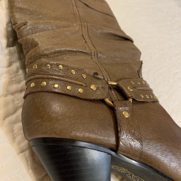 Dingo slouchy boots. Size 7 but fits my 7 1/2 size - Picture 3 of 16